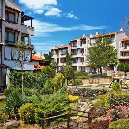 оазис ризорт&спа-премиум с гледка море Apartman Lozenec